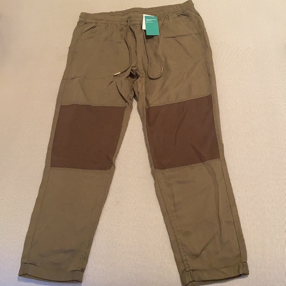 H&M Conscious Khakis - Picture 5 of 6